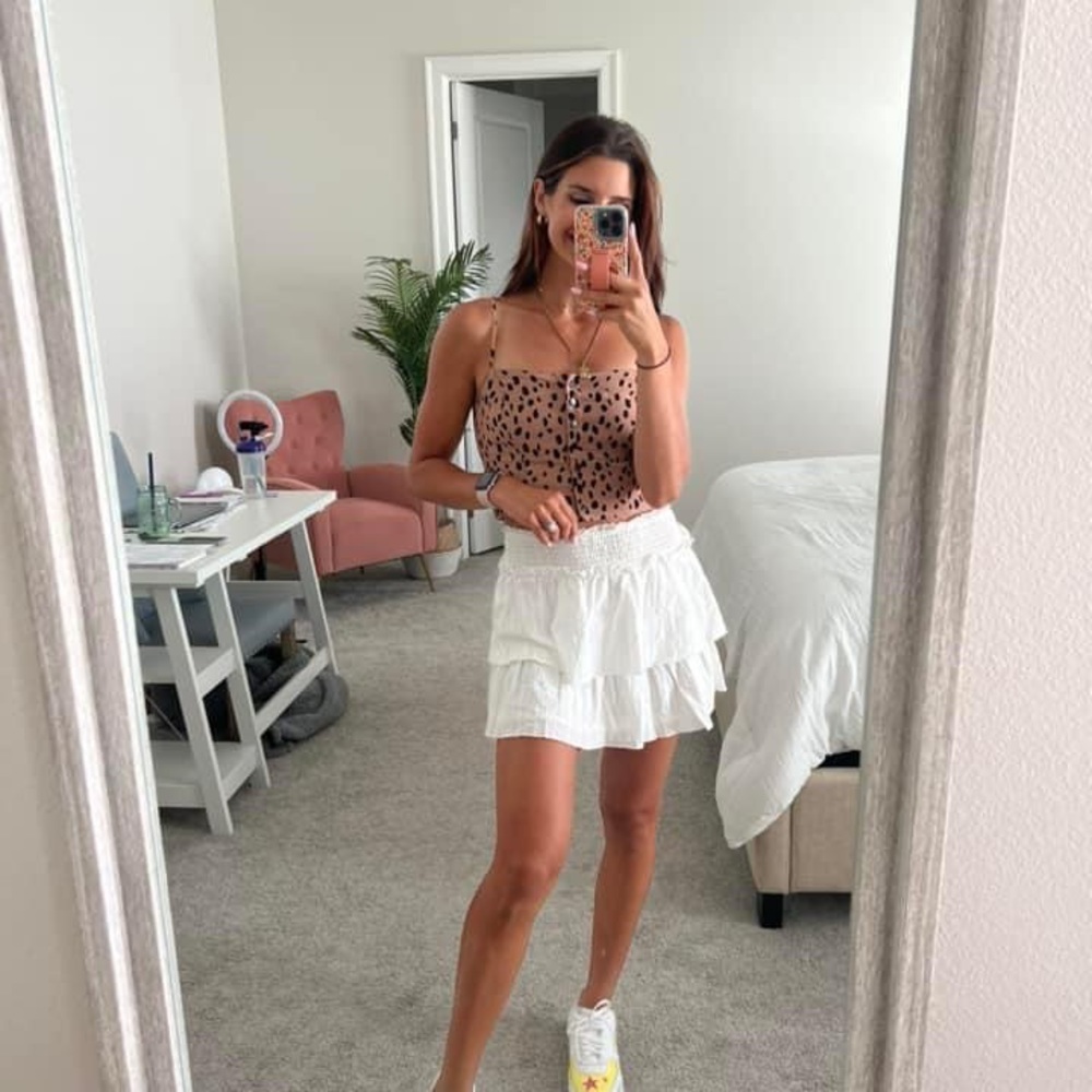 Animal print crop size small- VGUC